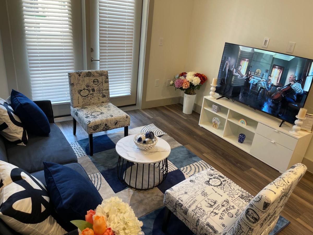 Cozy Retreat-Free Reserved Parking-Pool アディスン エクステリア 写真
