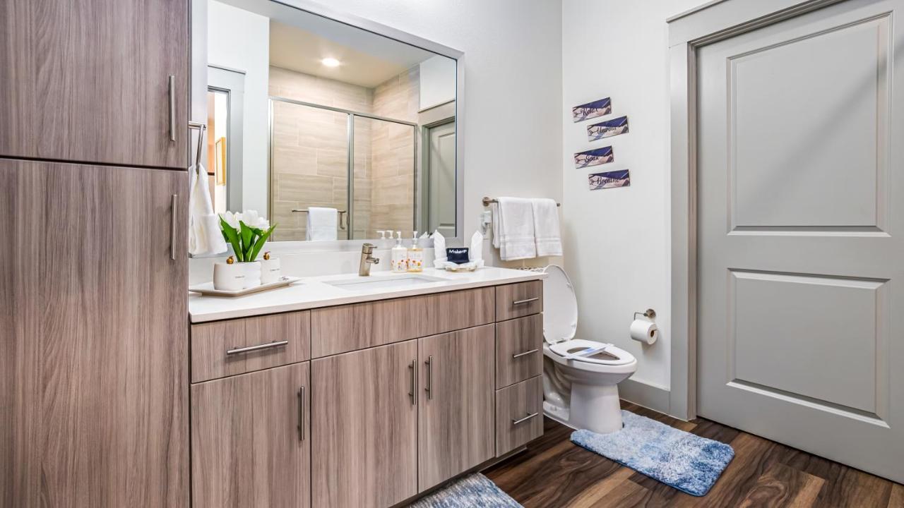 Cozy Retreat-Free Reserved Parking-Pool アディスン エクステリア 写真